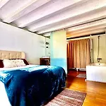 Rambla Nou Bcn بيت ضيافة *